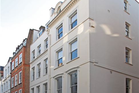 39–40 St James’s Place